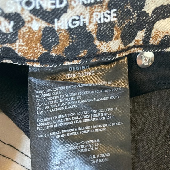 Volcom Super Stoned Skinny Jeans Animal Print - Picture 11 of 11